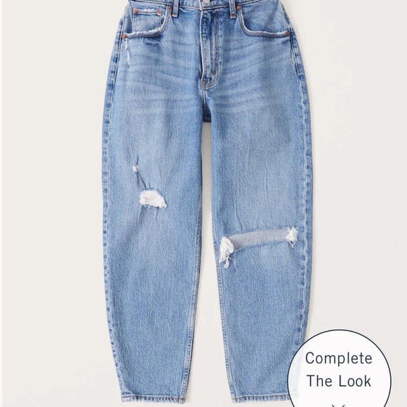 Abercrombie & Fitch Denim - Abercrombie The 80s Mom High Rise Jean